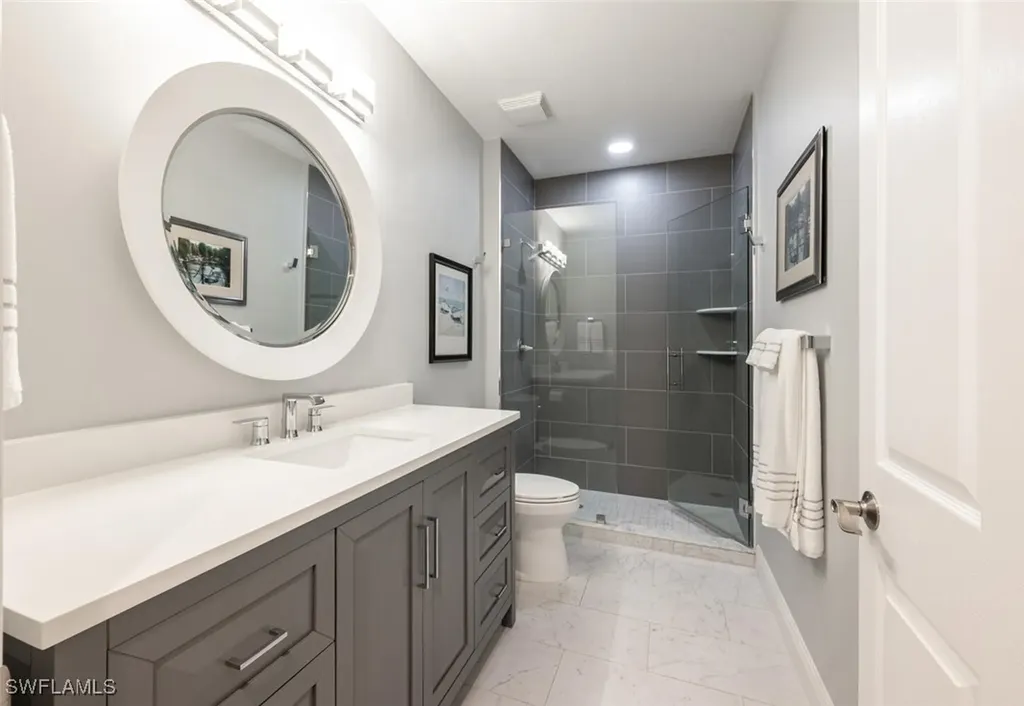 4965 Westchester Court Naples FL 34105