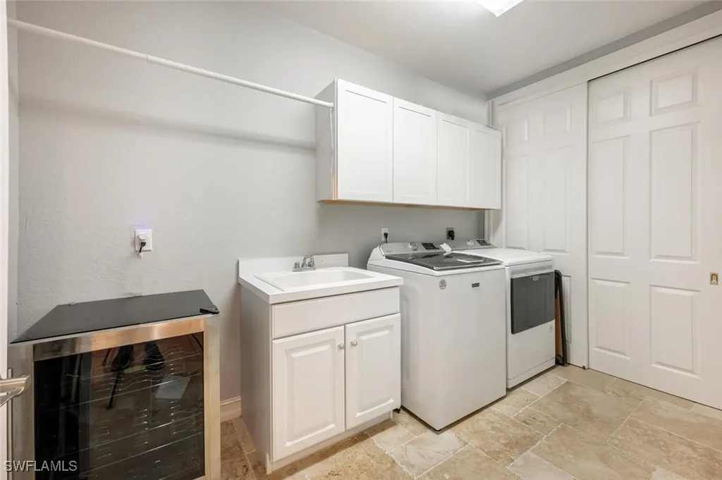 4965 Westchester Court Naples FL 34105