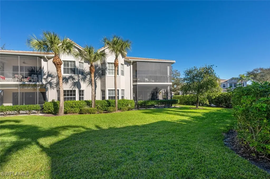 4965 Westchester Court Naples FL 34105