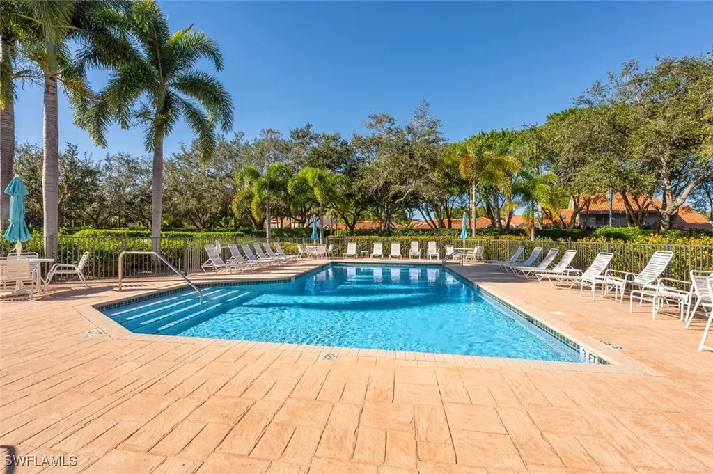 4965 Westchester Court Naples FL 34105