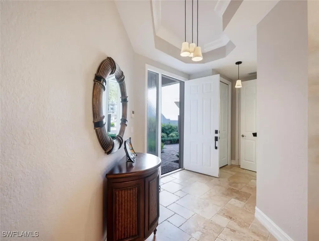 4965 Westchester Court Naples FL 34105