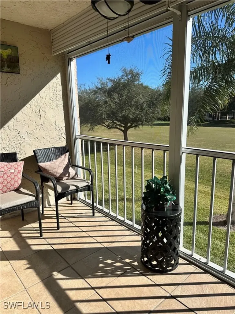 190 Turtle Lake Court Naples FL 34105