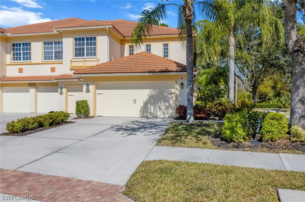 7856 Clemson Street Naples FL 34104