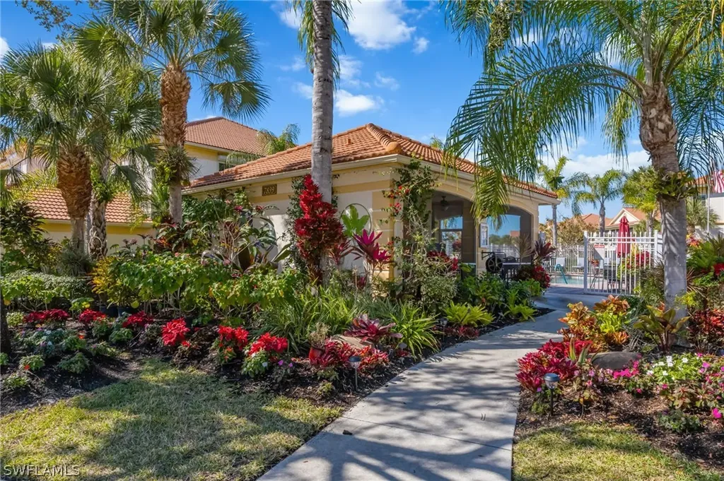 7856 Clemson Street Naples FL 34104