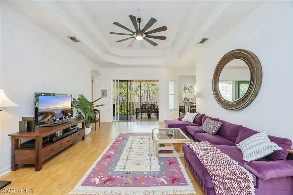 7856 Clemson Street Naples FL 34104