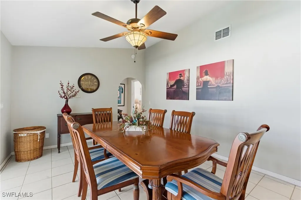 3815 SW 5th Place Cape Coral FL 33914