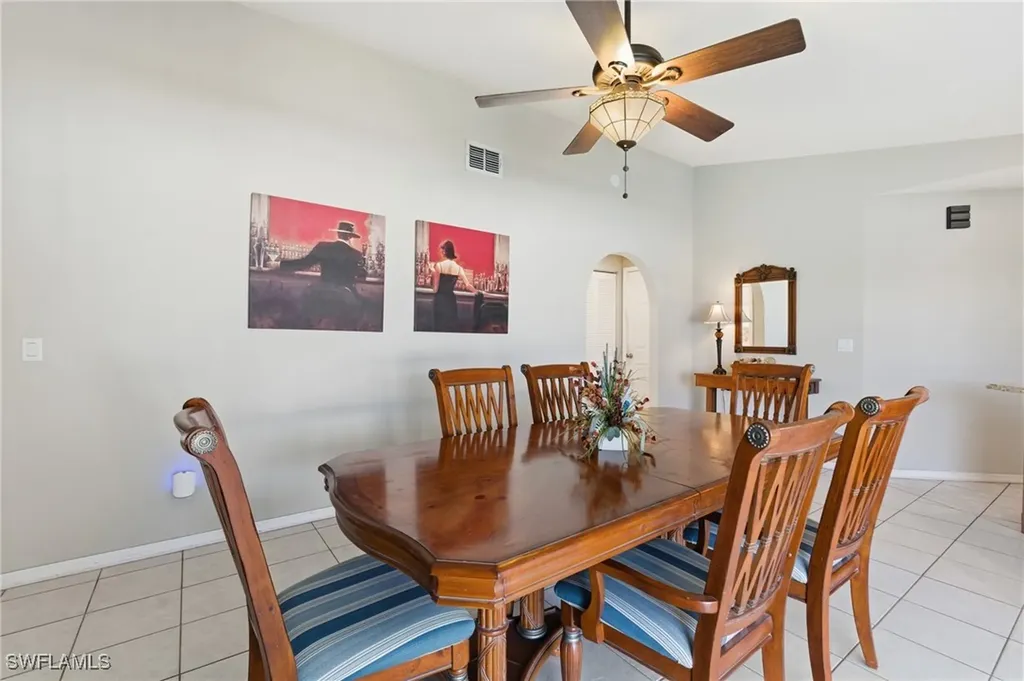 3815 SW 5th Place Cape Coral FL 33914
