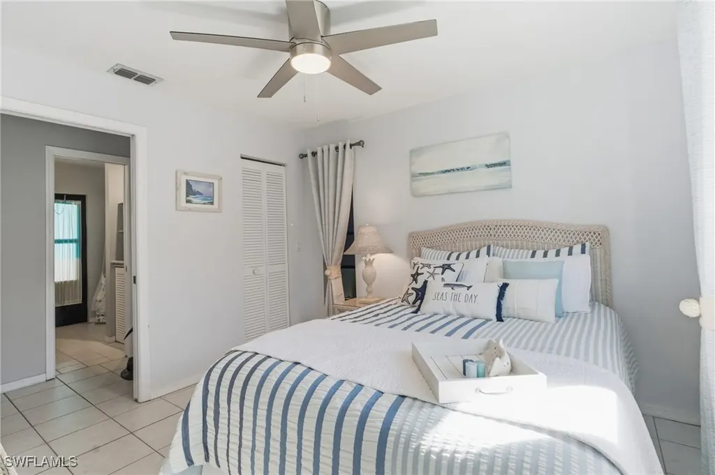 3815 SW 5th Place Cape Coral FL 33914