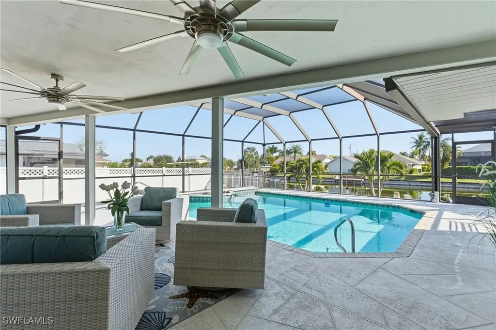 3815 SW 5th Place Cape Coral FL 33914
