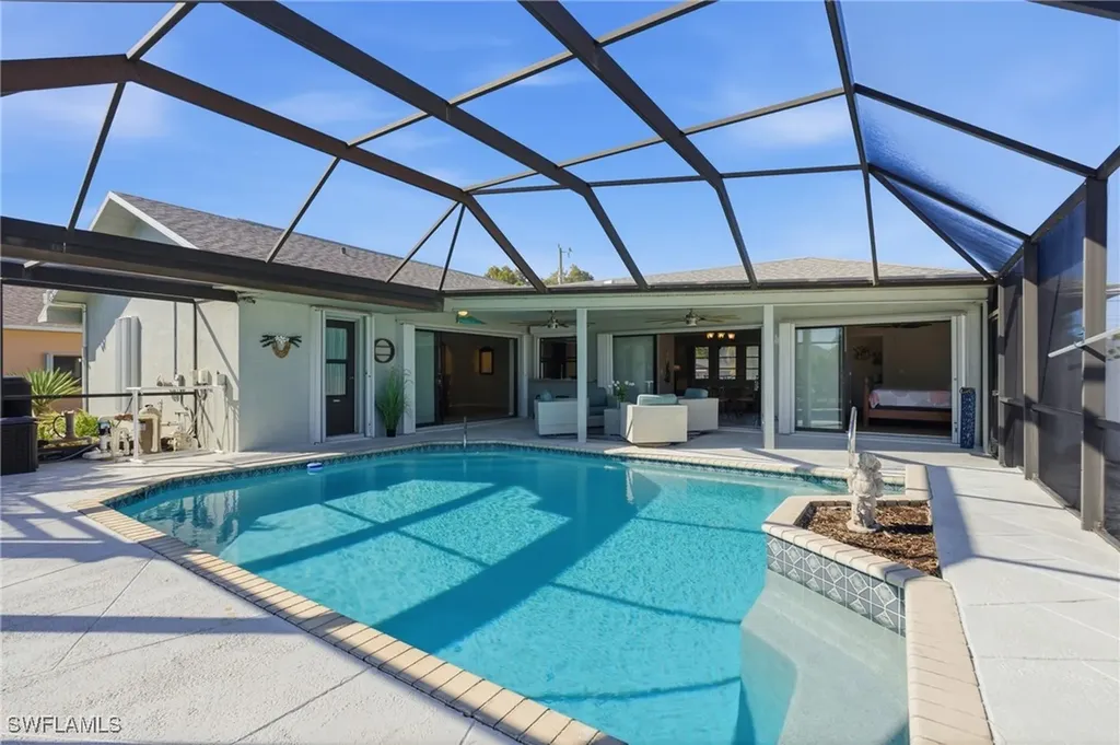 3815 SW 5th Place Cape Coral FL 33914