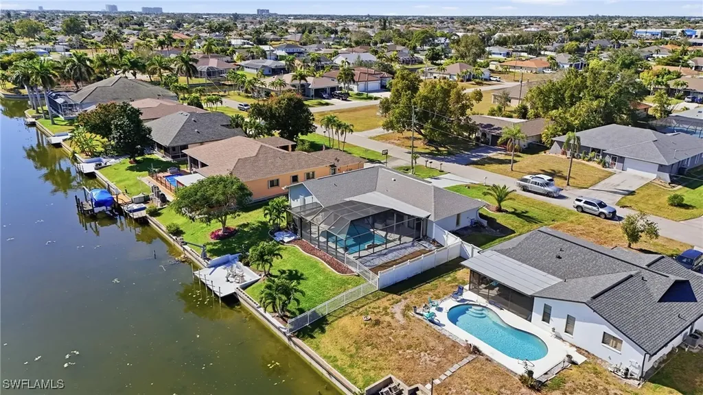 3815 SW 5th Place Cape Coral FL 33914