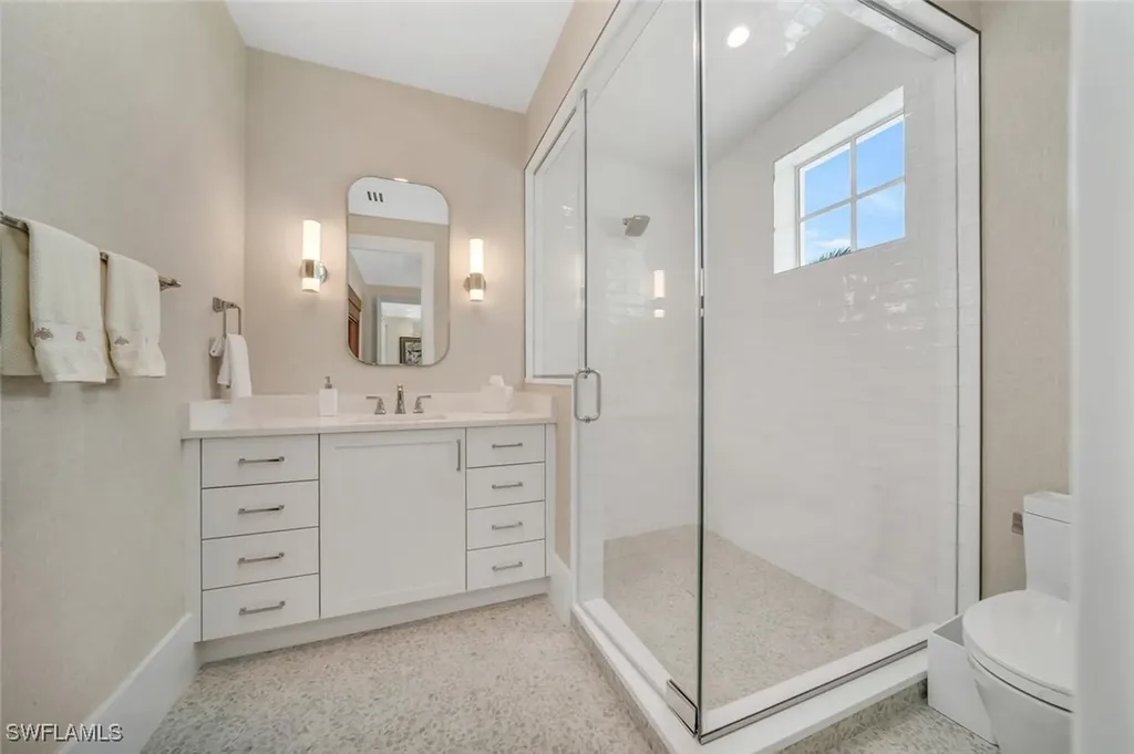 330 Broad Avenue N Naples FL 34102