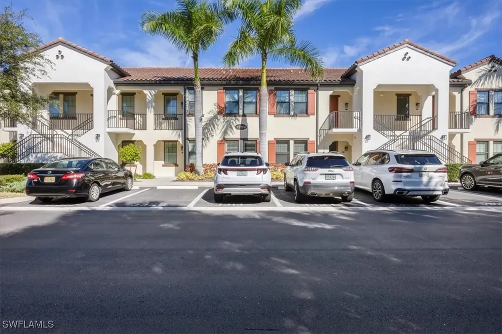 15114 Palmer Lake Circle Naples FL 34109