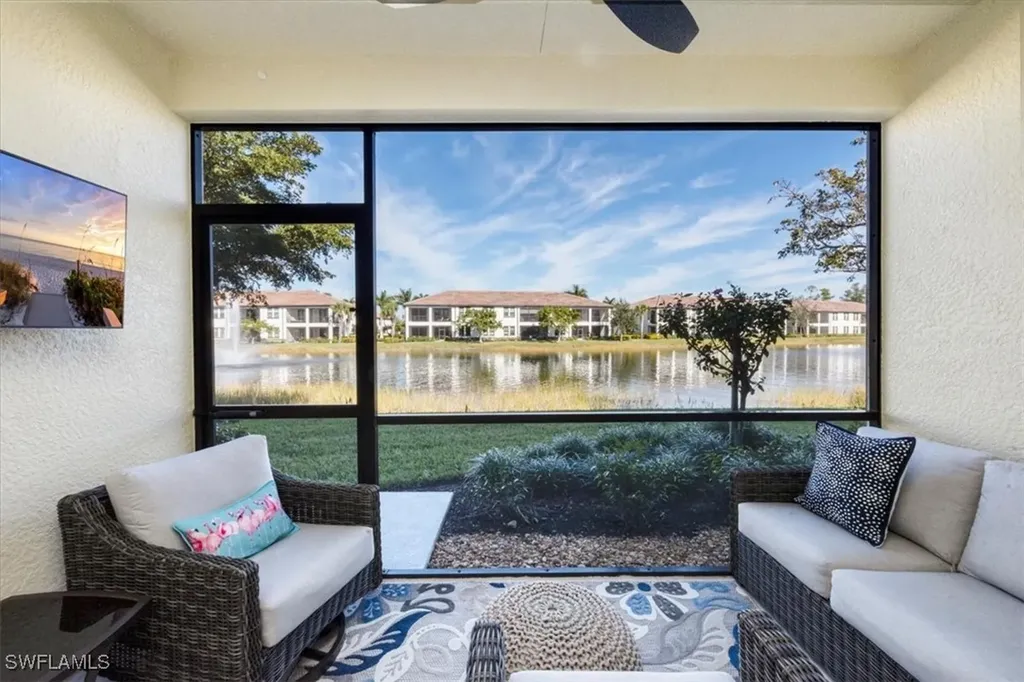 15114 Palmer Lake Circle Naples FL 34109