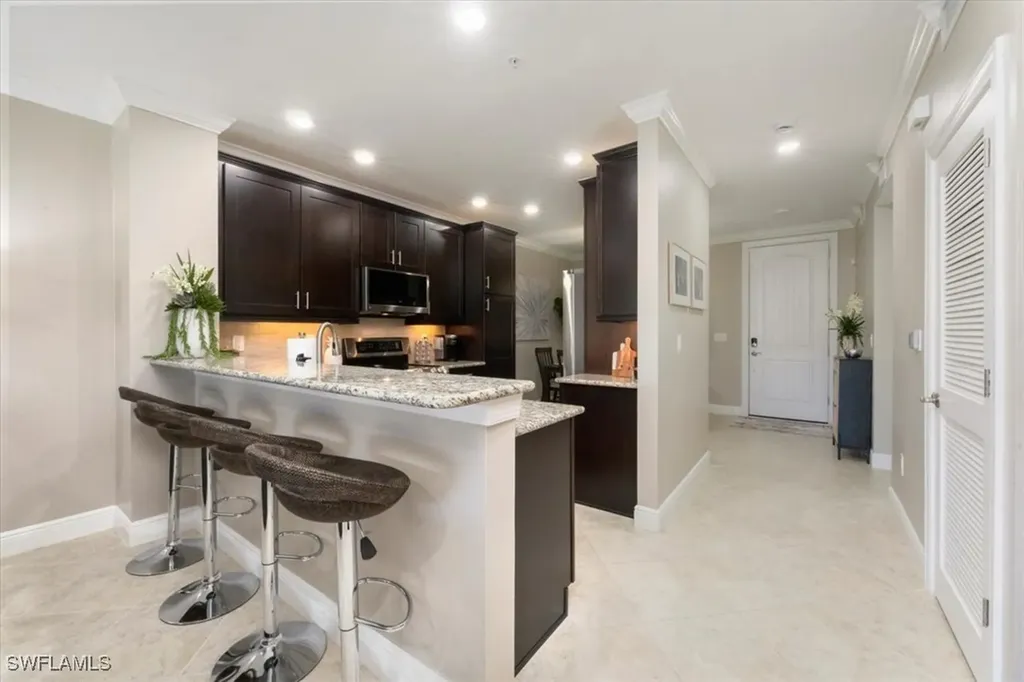 15114 Palmer Lake Circle Naples FL 34109