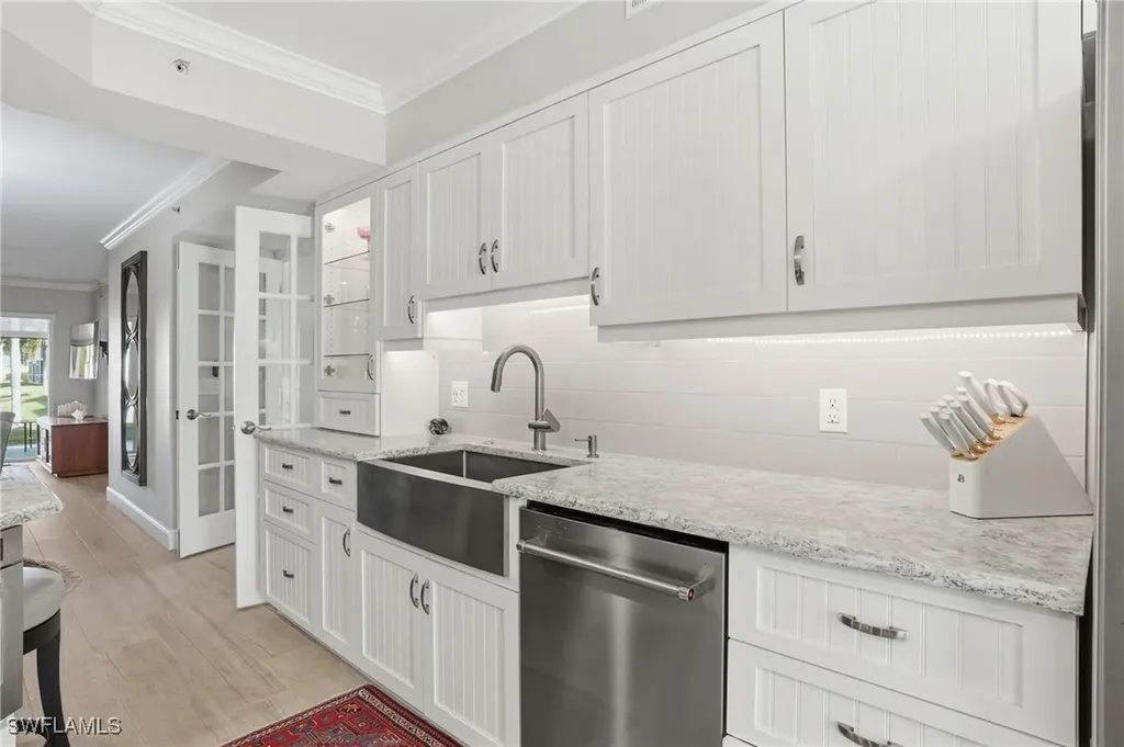 4945 Cougar Court S Naples FL 34109