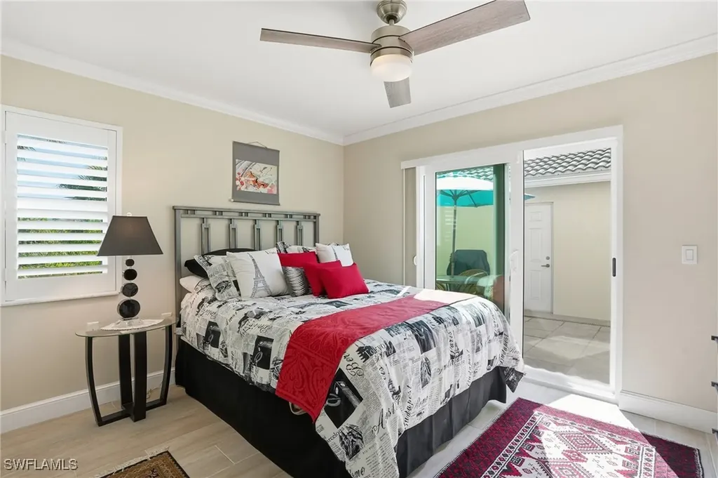 4945 Cougar Court S Naples FL 34109