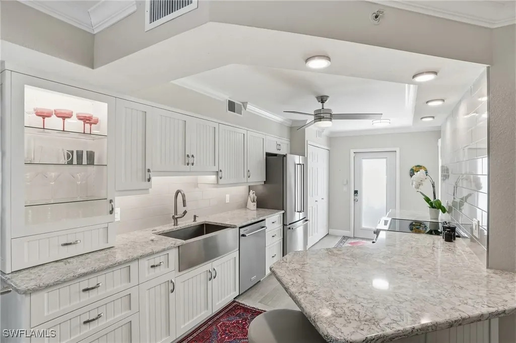 4945 Cougar Court S Naples FL 34109