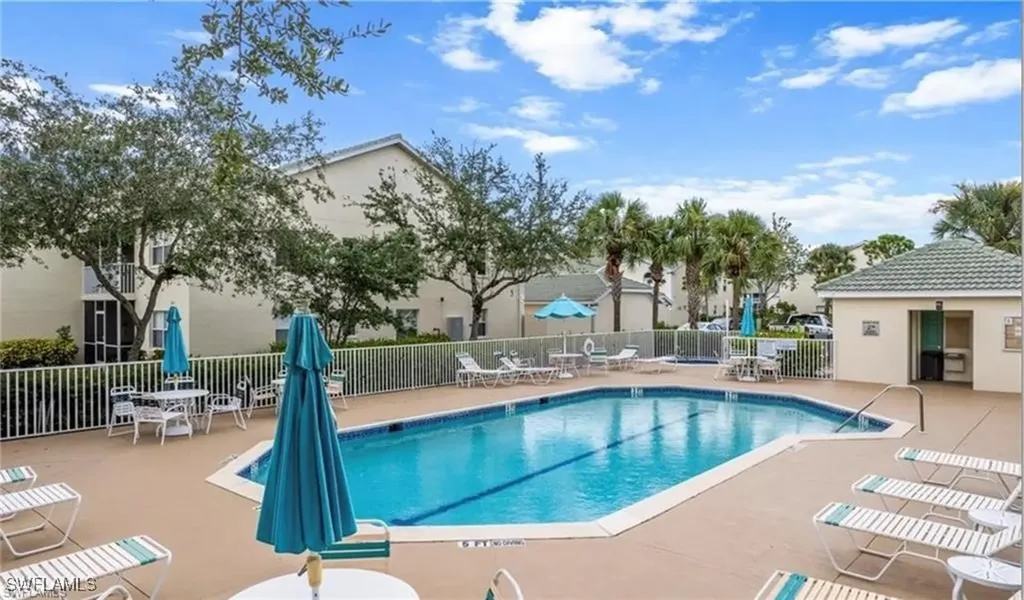 4945 Cougar Court S Naples FL 34109