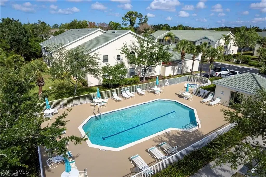 4945 Cougar Court S Naples FL 34109