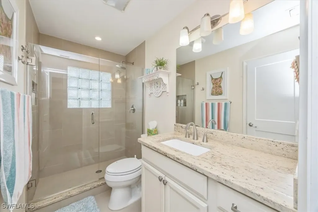 507 99th Avenue N Naples FL 34108
