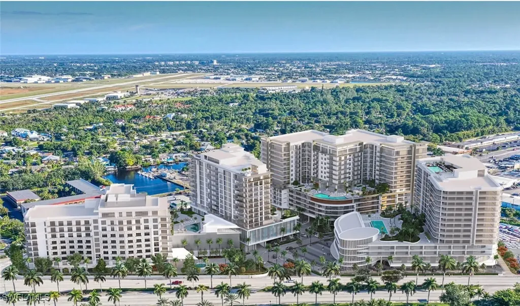 1925 Metropolitan Boulevard Naples FL 34104