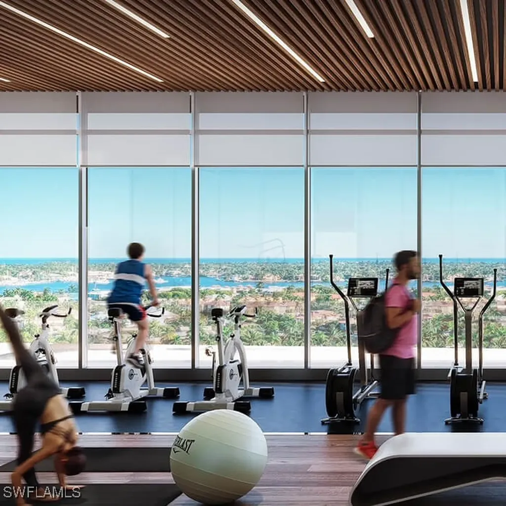 1925 Metropolitan Boulevard Naples FL 34104