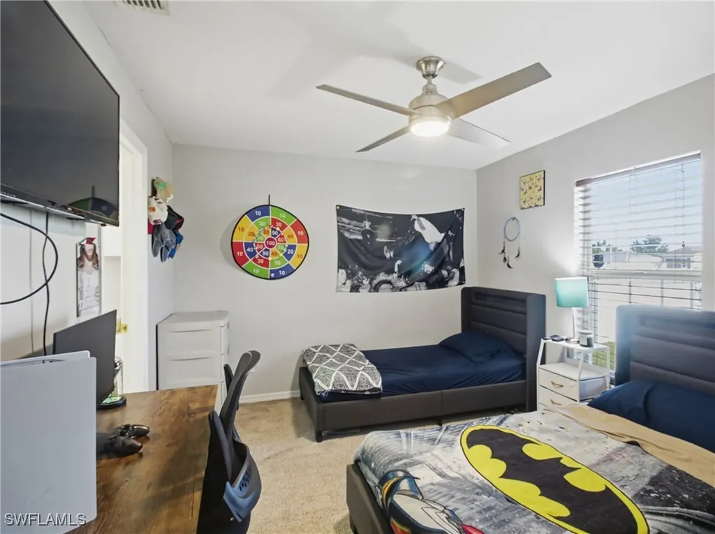 2833 NW 4th Avenue Cape Coral FL 33993