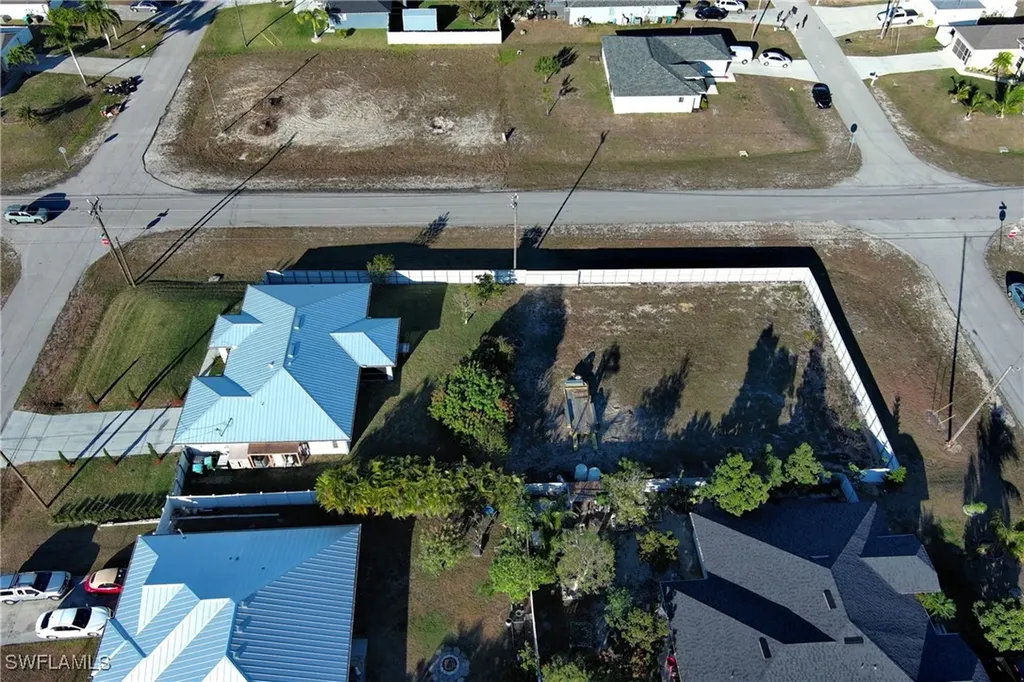 2833 NW 4th Avenue Cape Coral FL 33993