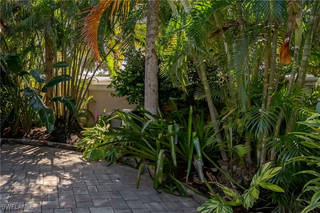 13455 Snook Circle Naples FL 34114