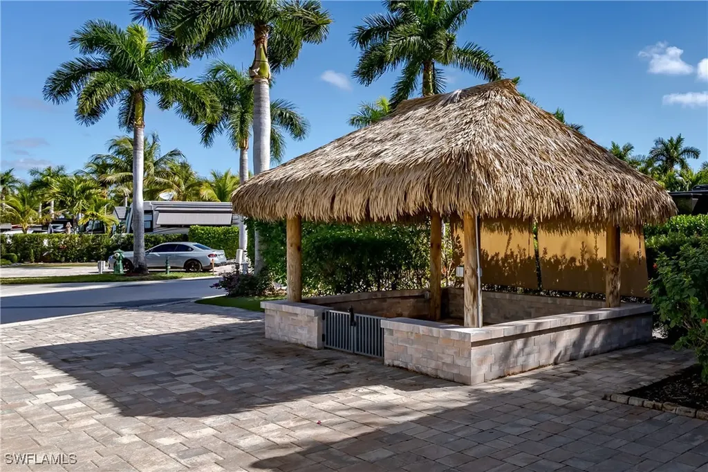 13455 Snook Circle Naples FL 34114