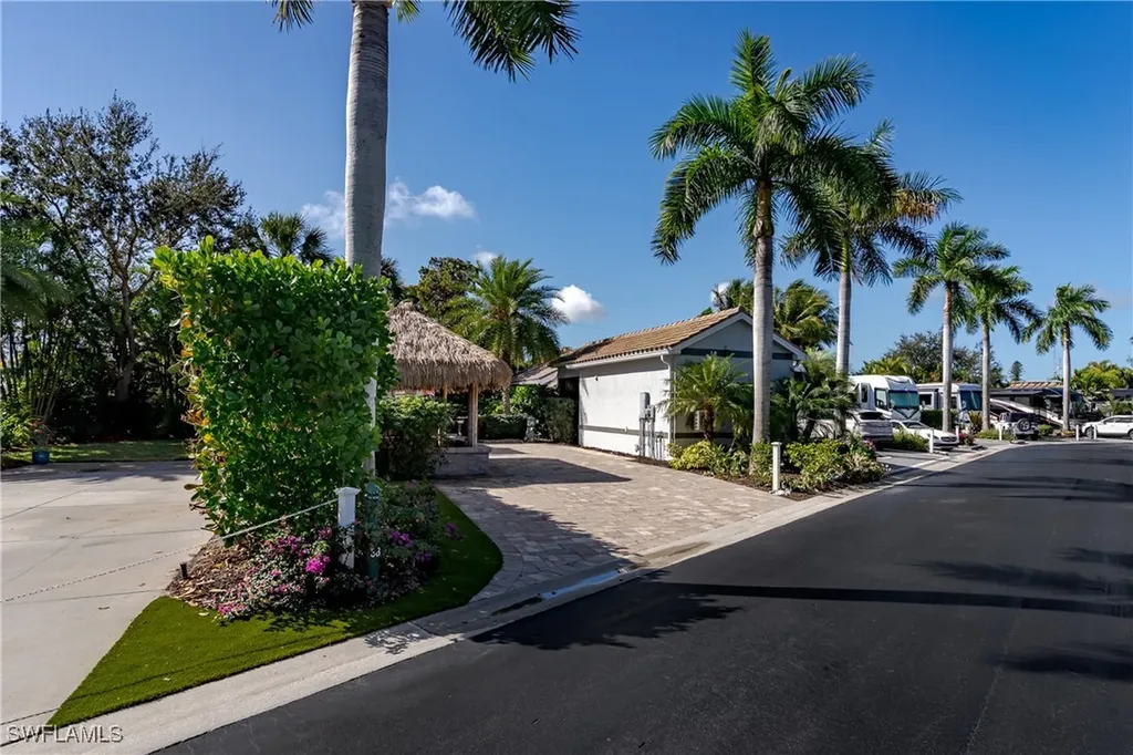 13455 Snook Circle Naples FL 34114