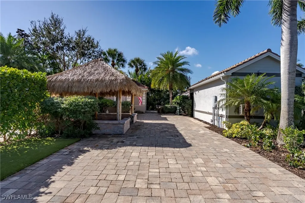 13455 Snook Circle Naples FL 34114