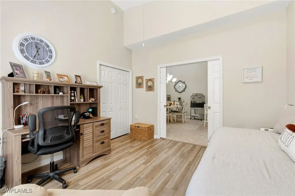 6242 Mandalay Circle Naples FL 34112