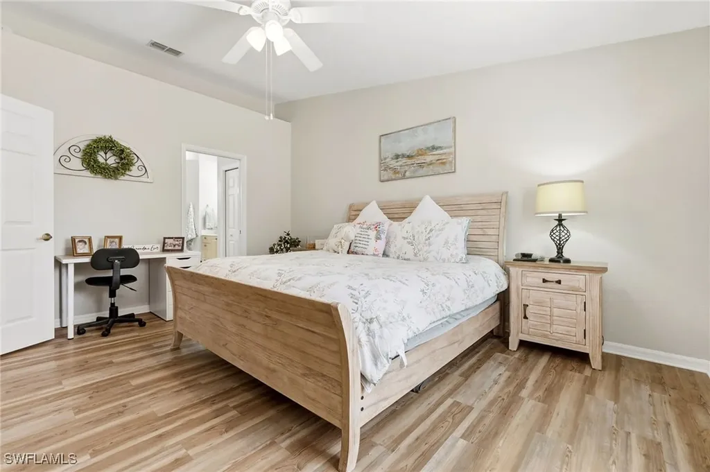 6242 Mandalay Circle Naples FL 34112