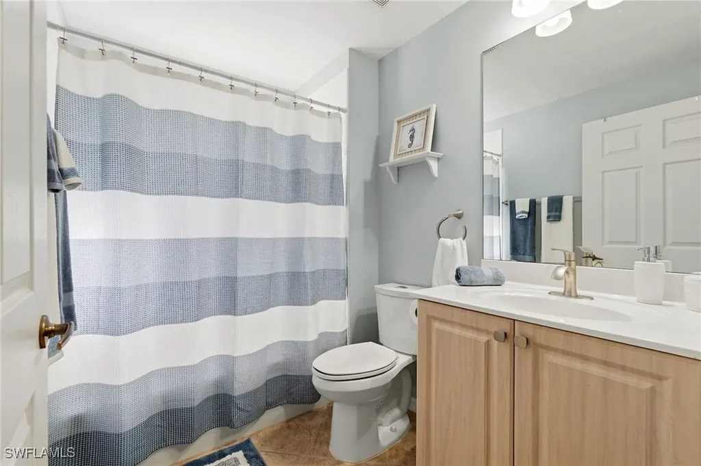6242 Mandalay Circle Naples FL 34112