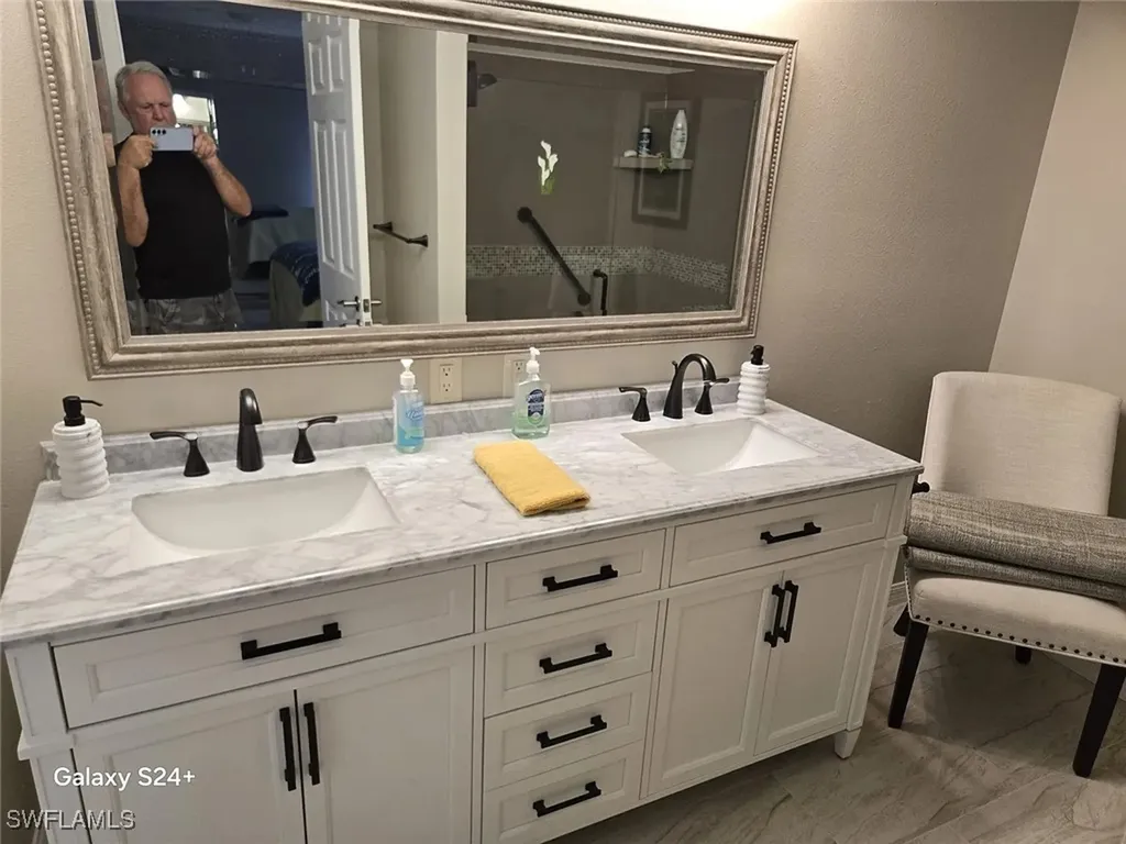 17611 Canal Cove Court Fort Myers Beach FL 33931