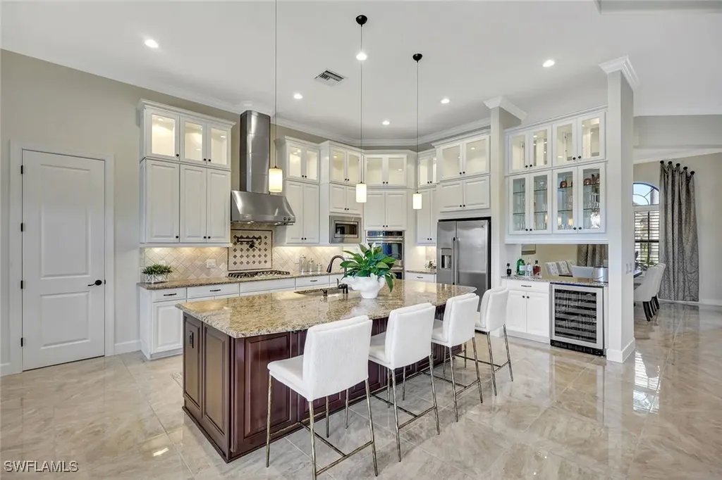 3181 Olympia Lane Naples FL 34114