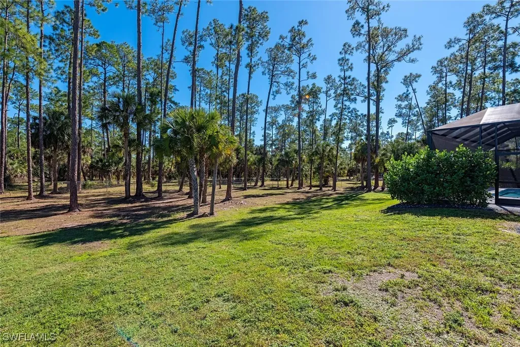 662 9th Street SW Naples FL 34117