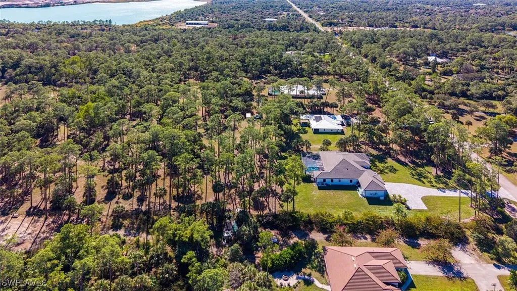 662 9th Street SW Naples FL 34117