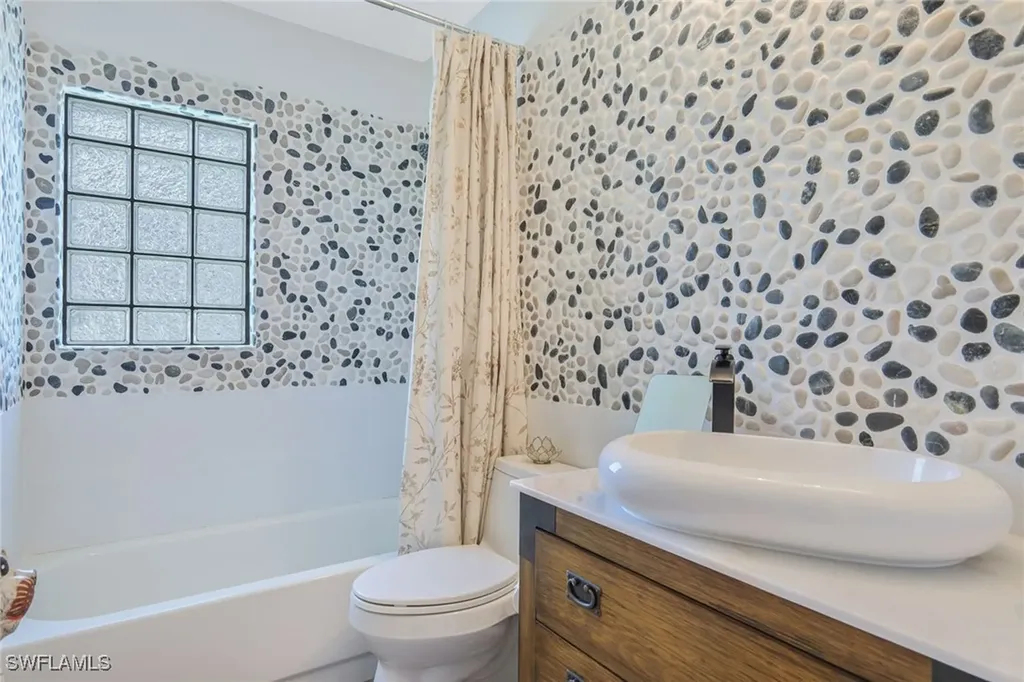 2842 Mizzen Way Naples FL 34109