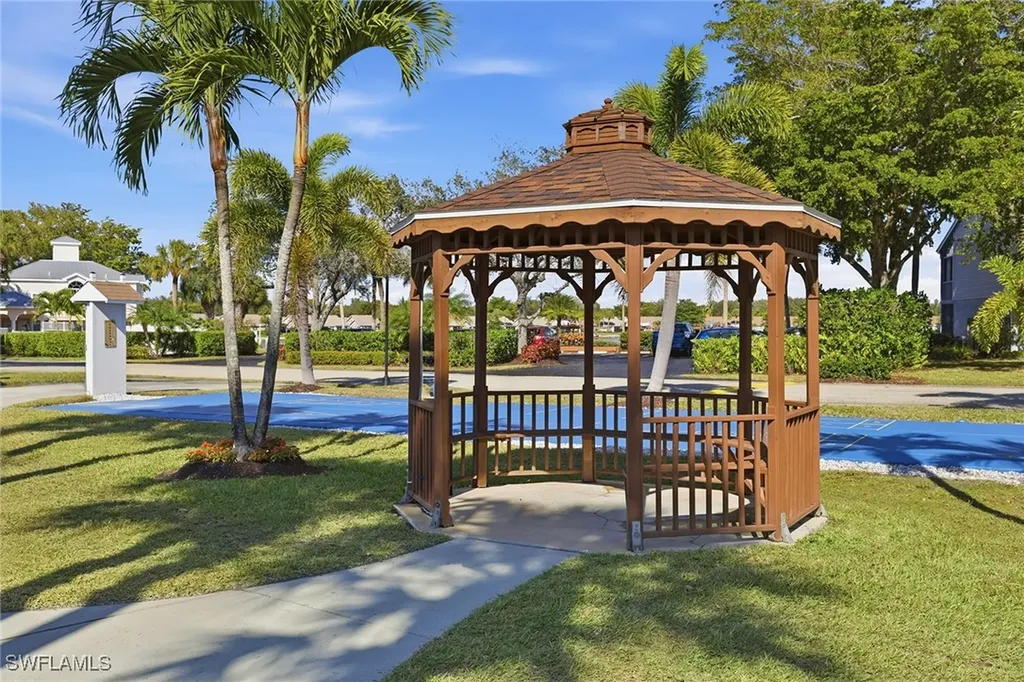 2842 Mizzen Way Naples FL 34109