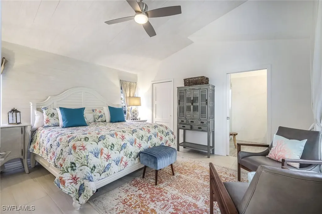 2842 Mizzen Way Naples FL 34109