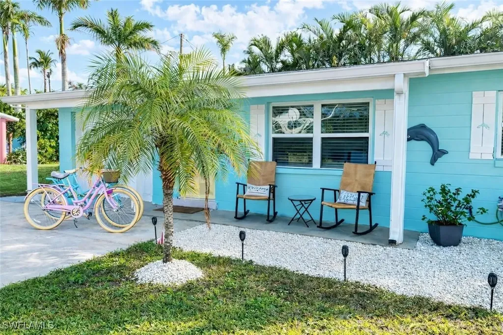 7499 Cares Away Park Circle Bokeelia FL 33922