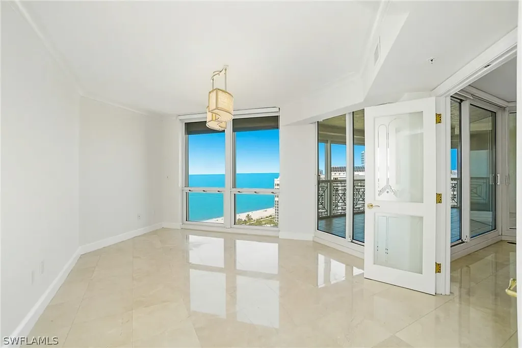 4021 Gulf Shore Boulevard N Naples FL 34103