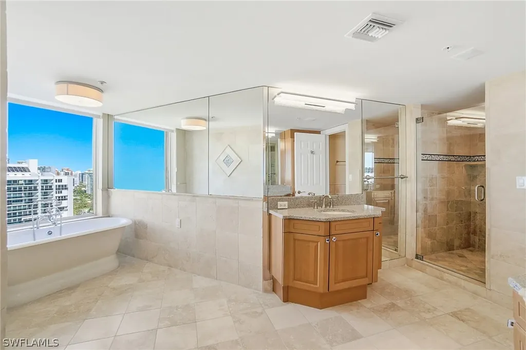 4021 Gulf Shore Boulevard N Naples FL 34103