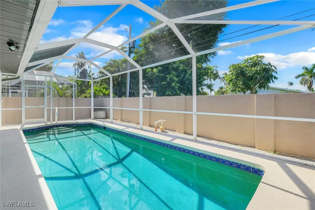 746 101st Avenue N Naples FL 34108