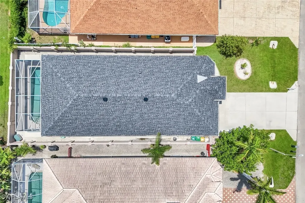 746 101st Avenue N Naples FL 34108