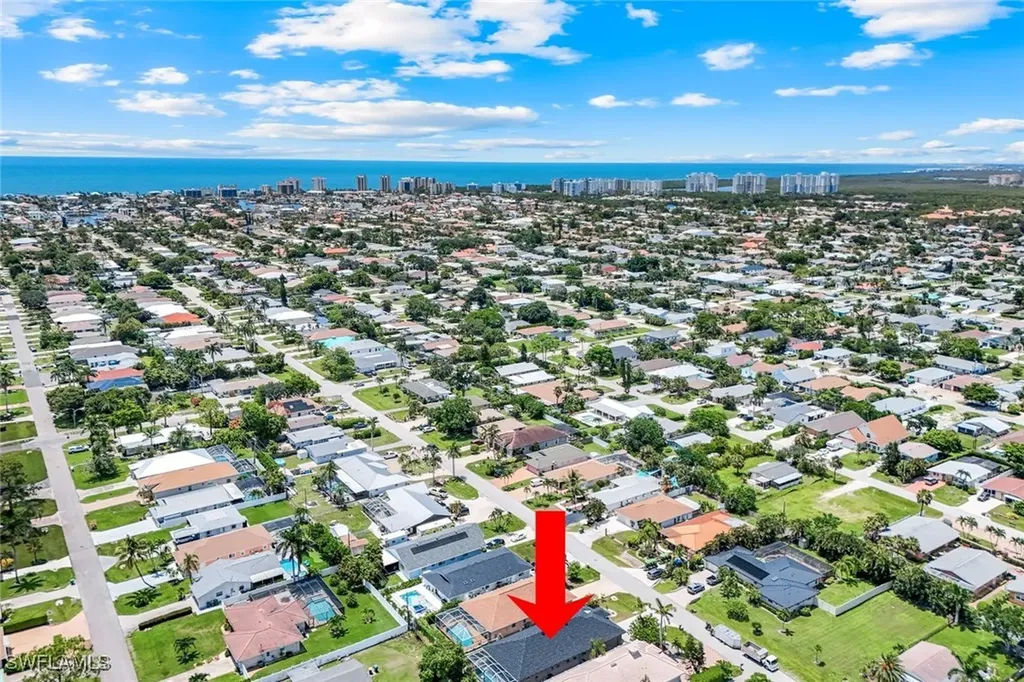 746 101st Avenue N Naples FL 34108