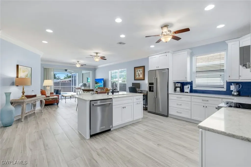 746 101st Avenue N Naples FL 34108